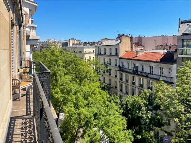 VENTE Appartement 3 pieces Balcon Vue dégagée