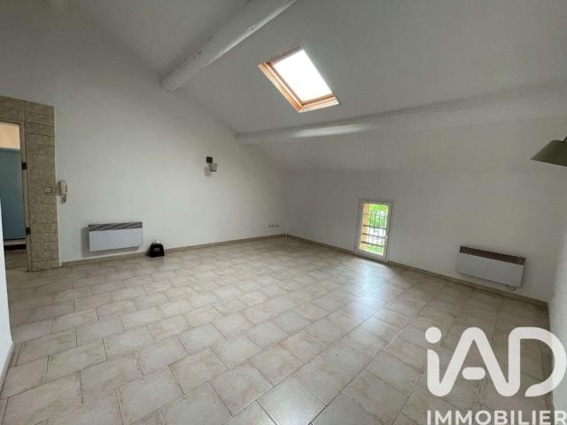 Vente appartement 3 pièces Carpentras 84