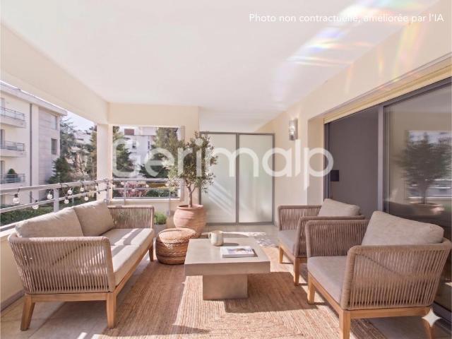 Vente Appartement 3 pièces + cuisine 63 m² 549 000 €