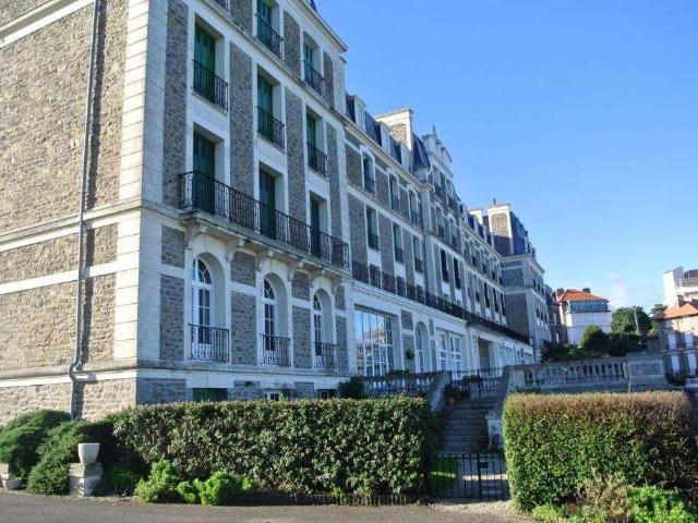 Vente appartement 3 pièces Dinard 35