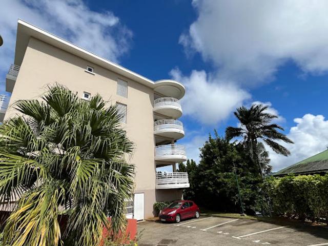 Vente Appartement 3 pièces 95 m2 Le lamentin