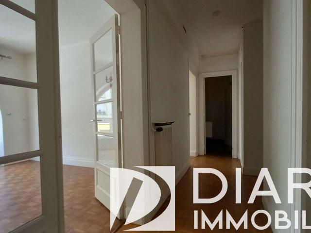 Vente appartement 3 pièces Fougères 35