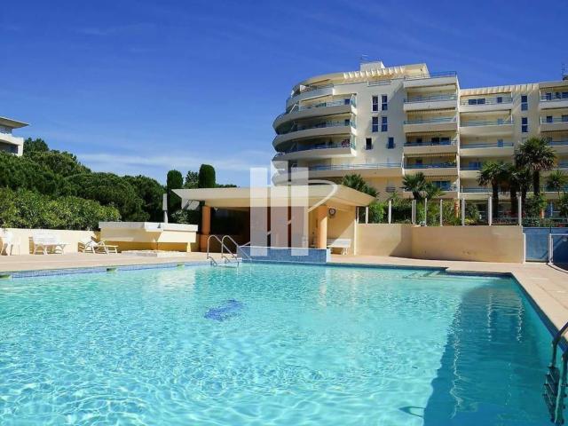 Vente appartement 3 pièces Fréjus 83
