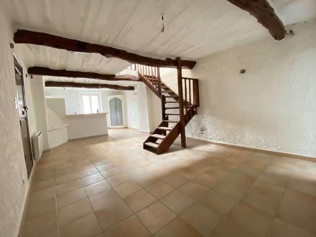 Vente appartement 3 pièces Garéoult 83