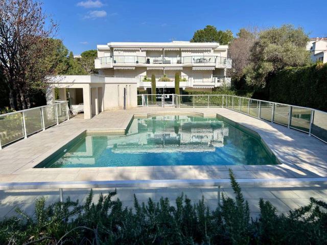 Vente appartement 3 pièces Juan les pins 06