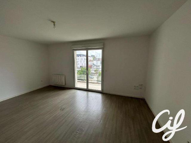 Vente appartement 3 pièces La Roche Sur Yon Centre Ville 85