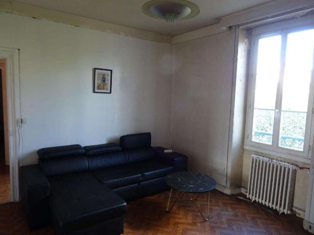 Vente appartement 3 pièces Laval 53