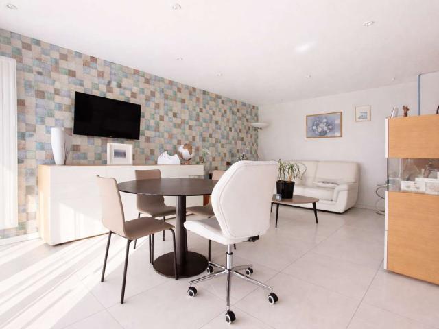 Vente appartement 3 pièces Laval 53