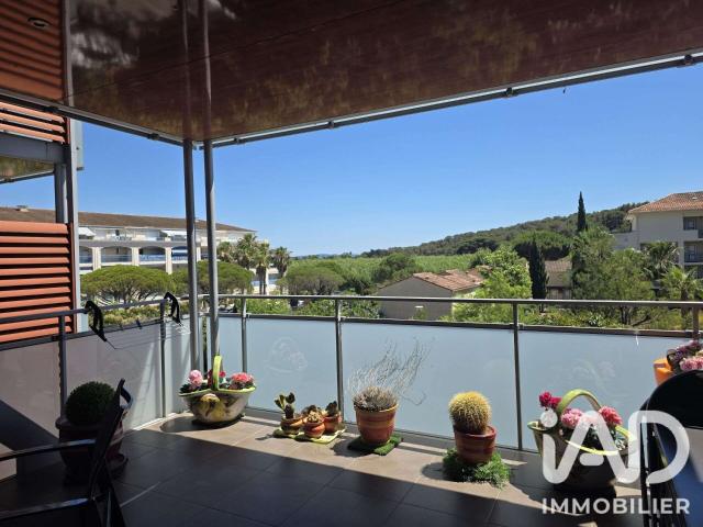 Vente appartement 3 pièces Le Lavandou 83