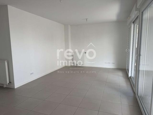 Vente appartement 3 pièces Les Ponts de Cé 49