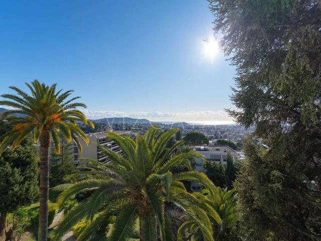 Vente appartement 3 pièces Nice 06
