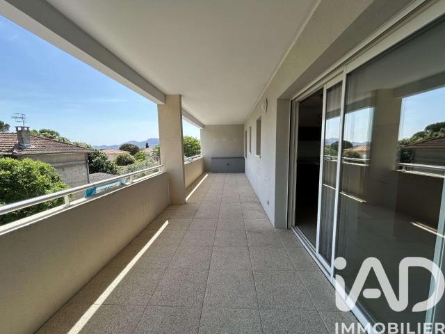 Vente appartement 3 pièces Oraison 04