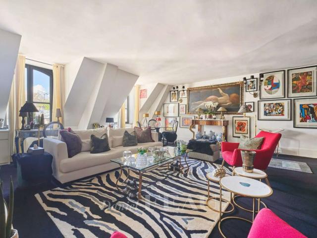 Vente appartement 3 pièces Paris 8e 75