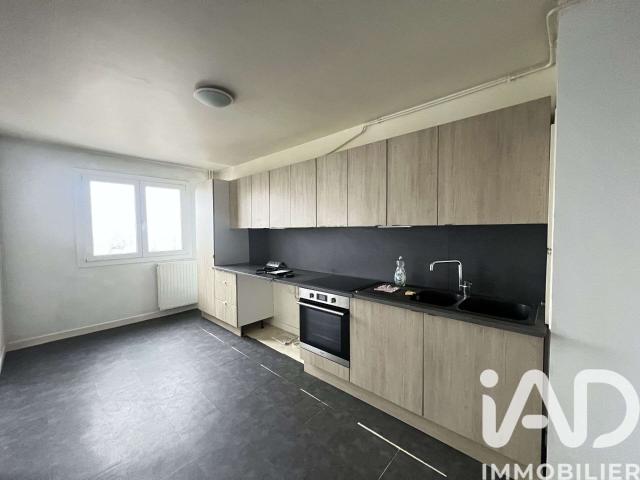 Vente appartement 3 pièces Prix lès Mézières 08