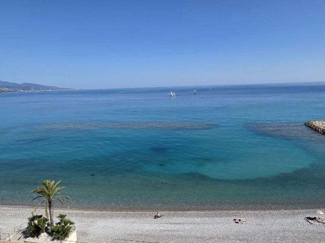 Vente appartement 3 pièces Roquebrune Cap Martin 06