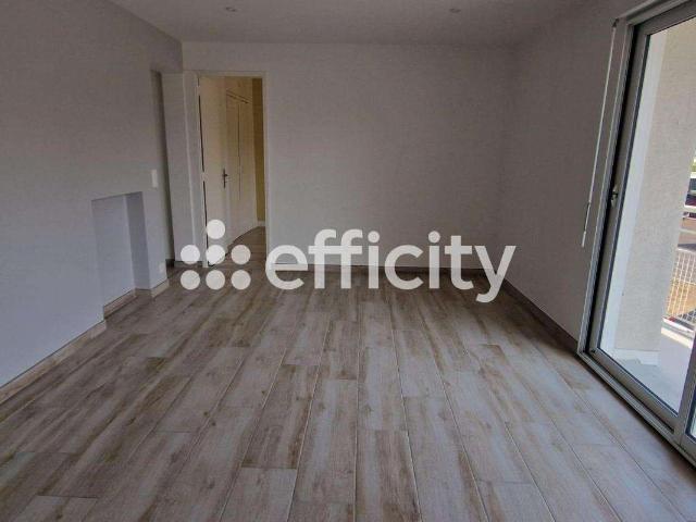 Vente appartement 3 pièces Royan 17
