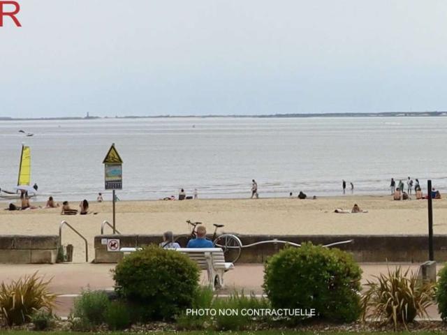 Vente appartement 3 pièces Royan 17