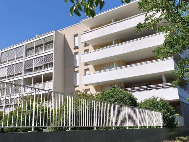 Vente appartement 3 pièces Saint Martin d'Hères 38