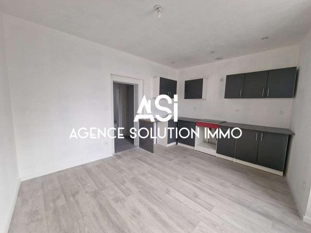 Vente appartement 3 pièces Soulgé sur Ouette 53