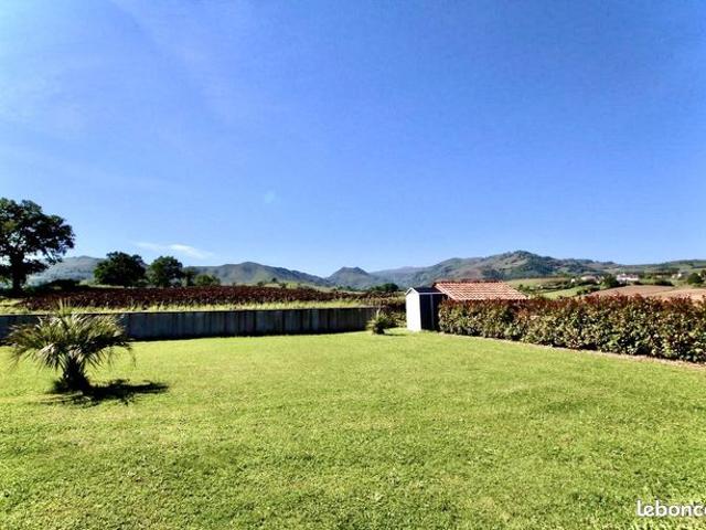 Vente | Appartement | 3p | 2ch | 53 m² | Saint Jean Pied de Port | Terrasse · Jardin