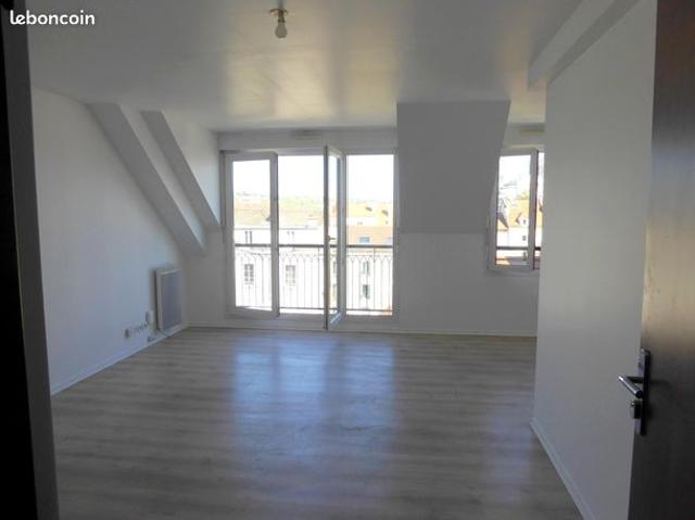 Vente | Appartement T3 | 3p | 2ch | 54 m² | Meaux | Expo Nord Est | Balcon
