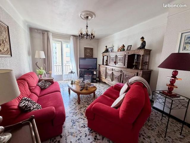 Vente | Appartement T3 | 3p | 2ch | 62 m² | Ajaccio | Balcon