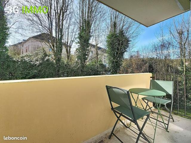 Vente | Appartement T3 | 3p | 2ch | 67 m² | Menucourt | Balcon