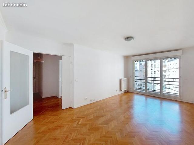 Vente | Appartement T3 | 3p | 2ch | 68.33 m² | Courbevoie | Expo Est/Nord Ouest | Balcon