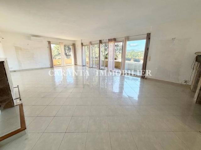 Vente appartement T3 Sainte Maxime à rénover