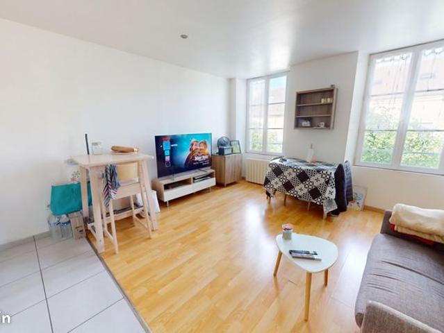 Vente | Appartement T2 | 2p | 1ch | 31.75 m² | La Chapelle la Reine | Expo Est/Ouest