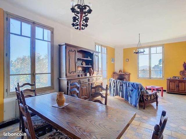 Vente | Appartement T4 | 4p | 3ch | 105 m² | Solliès Ville | Expo Nord Ouest/Sud Est | Terrasse · Jardin