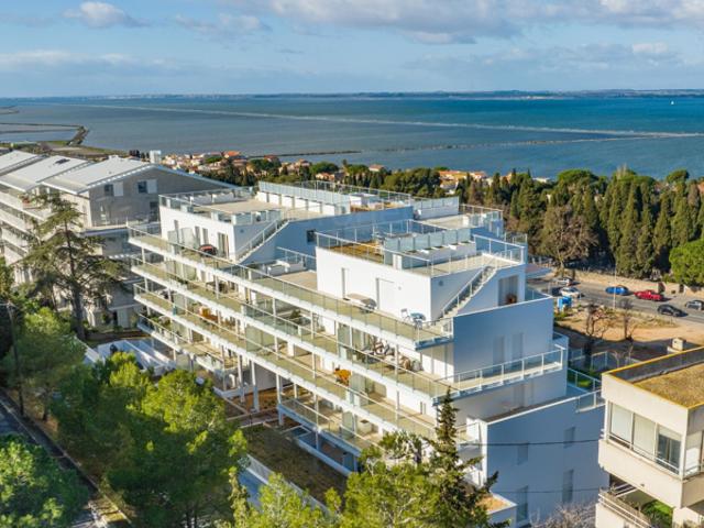 VENTE APPARTEMENT T4 AVEC GRAND BALCON, 2 PARKINGS ET VUE ÉT