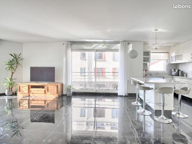 Vente | Appartement T5 | 5p | 4ch | 104.54 m² | Les Lilas | Expo Sud/Ouest | Balcon