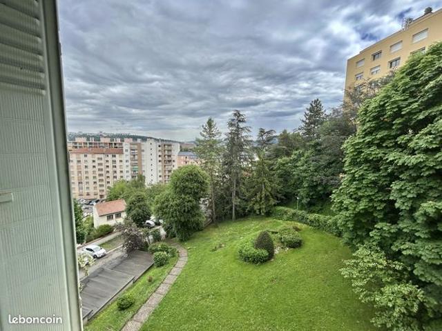 Vente appartement et garage loué, 66m2 à Saint Etienne