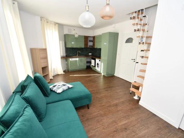 VENTE APPARTEMENT F2 DUPLEX BONDY SUD GARE RER E