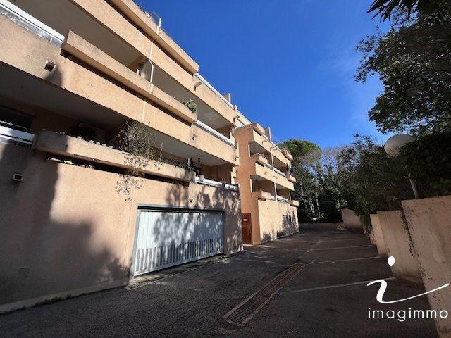 Vente appartement grand T3, garage, parking, Montpellier, Pl. 74m² Montpellier
