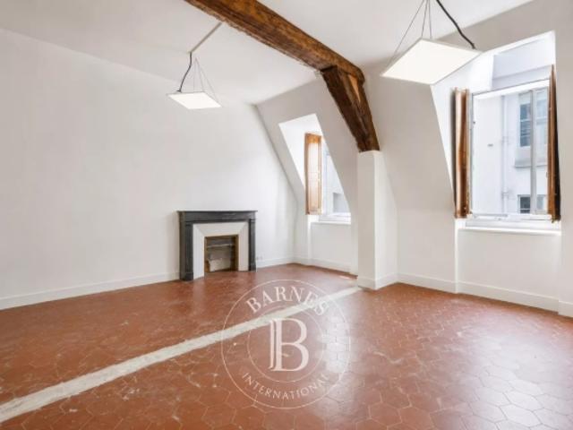Vente appartement Paris 3 Rue Beaubourg Studio A rénover
