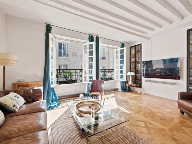 Vente appartement Paris 3 Rue des Francs Bourgeois Hôtel Particulier Rénové
