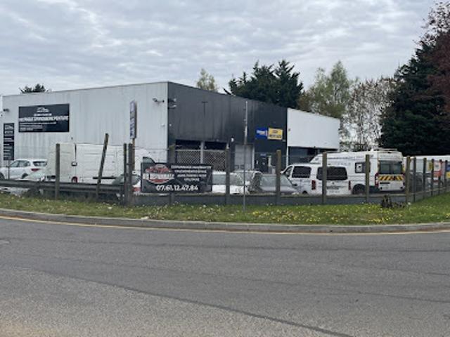 Vente Autre 4 pièces 545 m2 Novillers