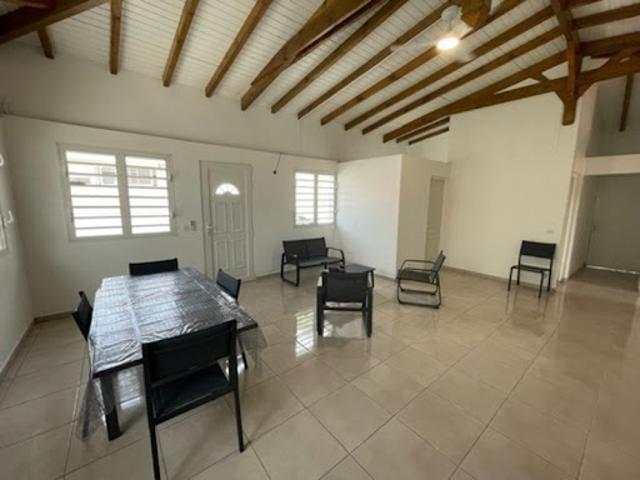 Vente Autre 5 pièces 151 m2 Le gosier
