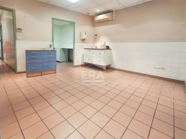 Vente Autre 64.02 m2 Marseille 4ème