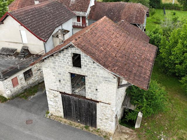 Vente Autre 80 m2 Yenne