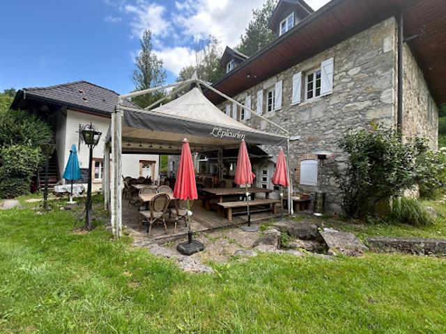 Vente Fond de commerce 0 pièces 600 m2 Chavanod
