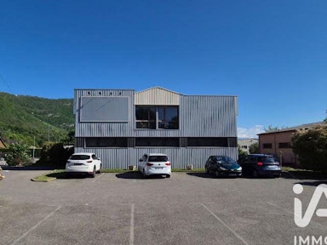 Vente Fond de commerce 0 pièces 708 m2 Barby