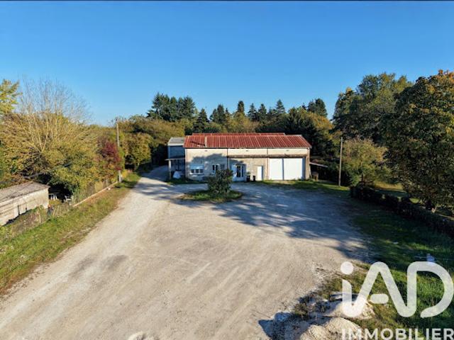 Vente Autre 0 pièces 760 m2 Chasseneuil sur Bonnieure