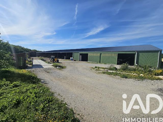 Vente Autre 0 pièces 1600 m2 Montrond