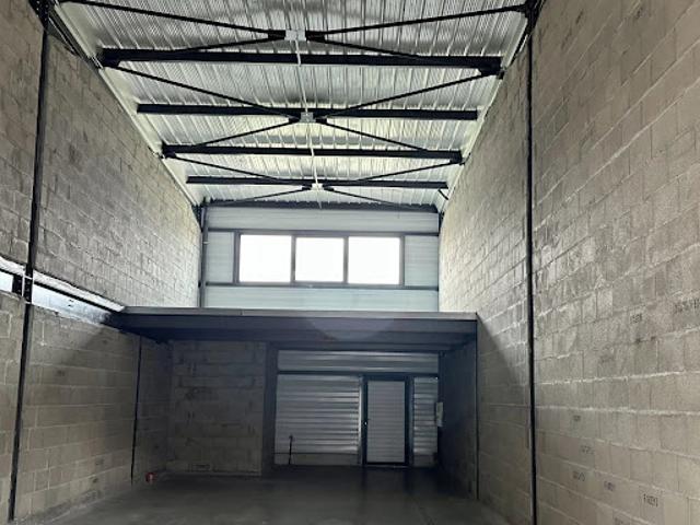 Vente Fond de commerce 0 pièces 177 m2 Publier