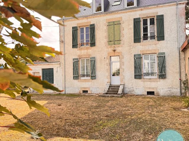 Vente Maison 10 pièces 300 m2 Groix