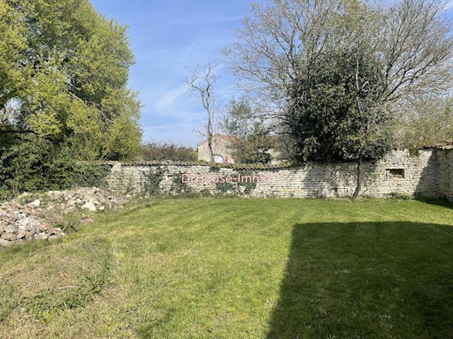 Vente Autre 102 m2 Besse