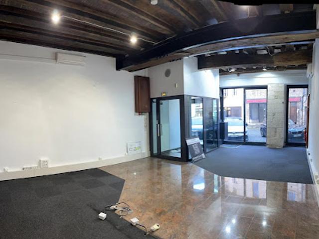 Vente Autre 125 m2 Beaune